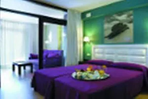 Evenia Olympic Palace Отель 4*