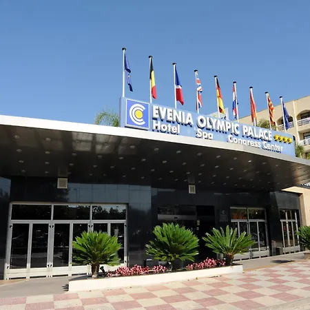 イヴェニア オリンピック パレス 4*