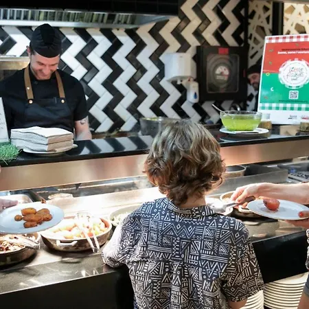 Evenia Olympic Palace Hotel 4*