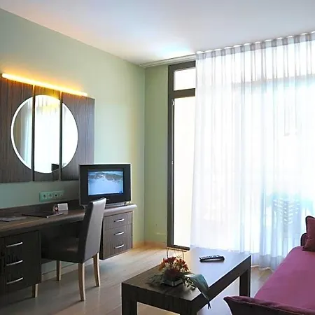 호텔 Evenia Olympic Palace 4*