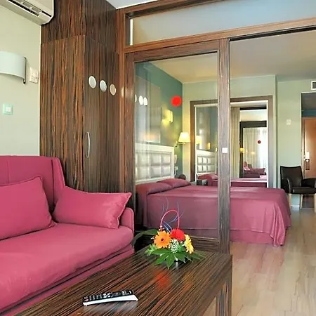 Evenia Olympic Palace 4* 료렛 드 마르