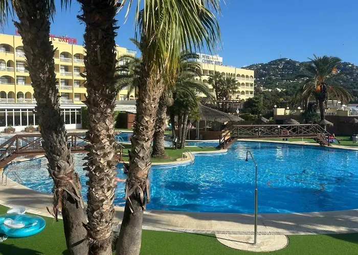 Evenia Olympic Palace Готель 4*