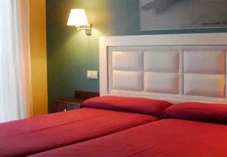 Evenia Olympic Palace 4*